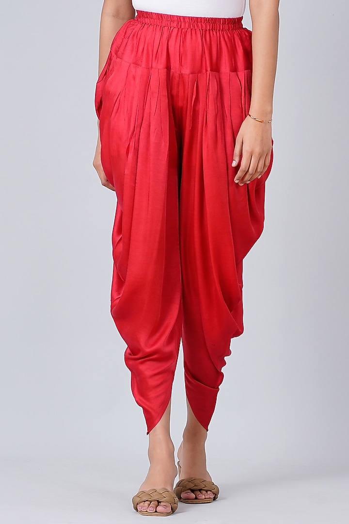 Bright Red Silk Crepe Dhoti Set by First Resort by Ramola Bachchan at Pernia's Pop Up Shop