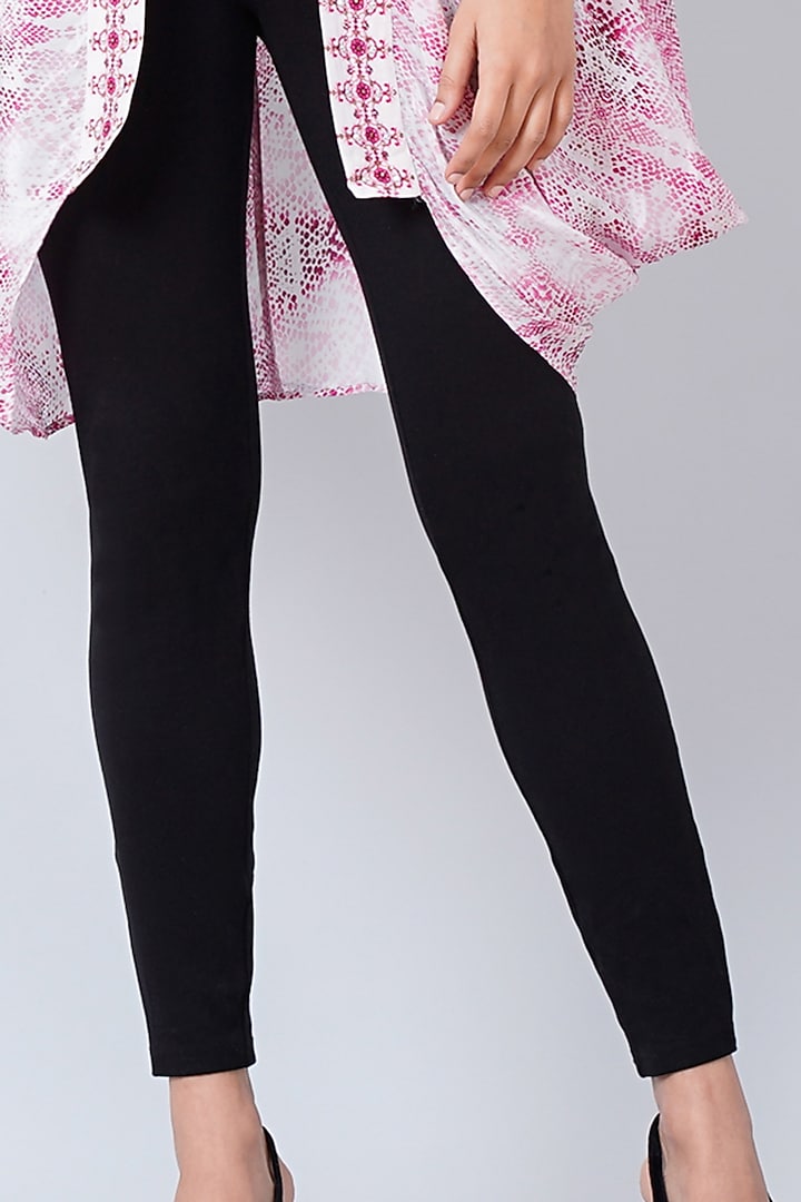 Baby Pink Printed Cape by First Resort by Ramola Bachchan at Pernia's Pop Up Shop