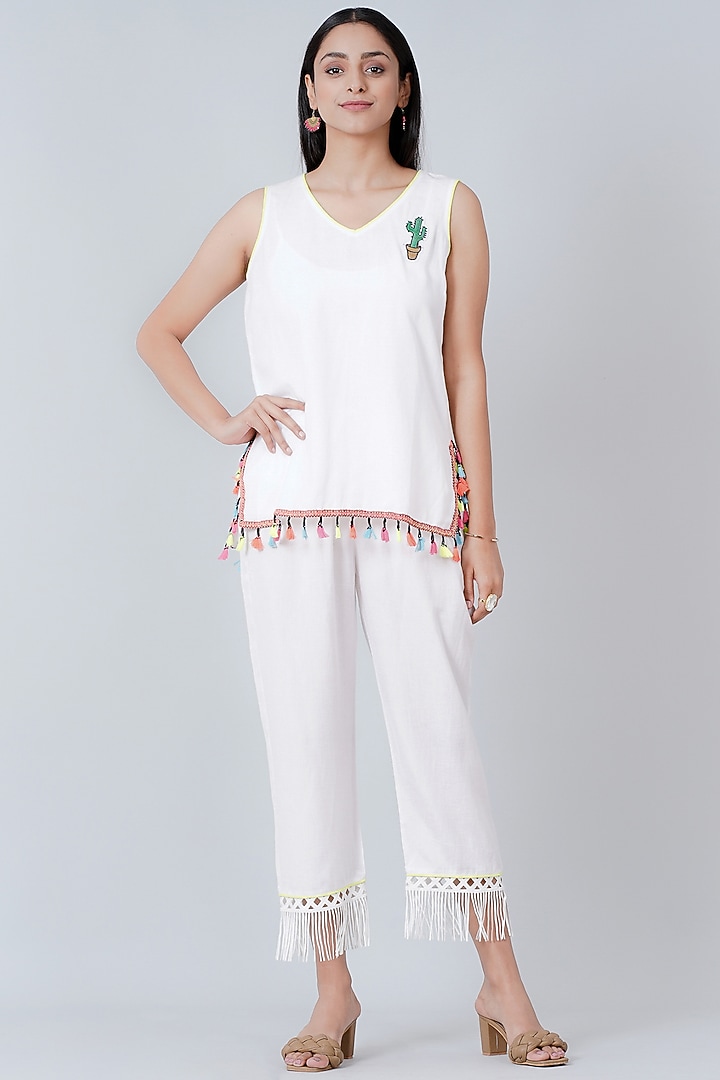 White Rayon Flax Pant Set by First Resort by Ramola Bachchan at Pernia's Pop Up Shop
