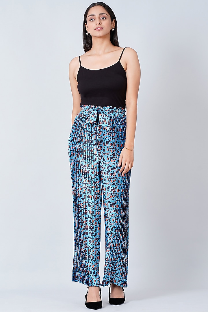 Alaskan Blue Printed Pant Set by First Resort by Ramola Bachchan at Pernia's Pop Up Shop