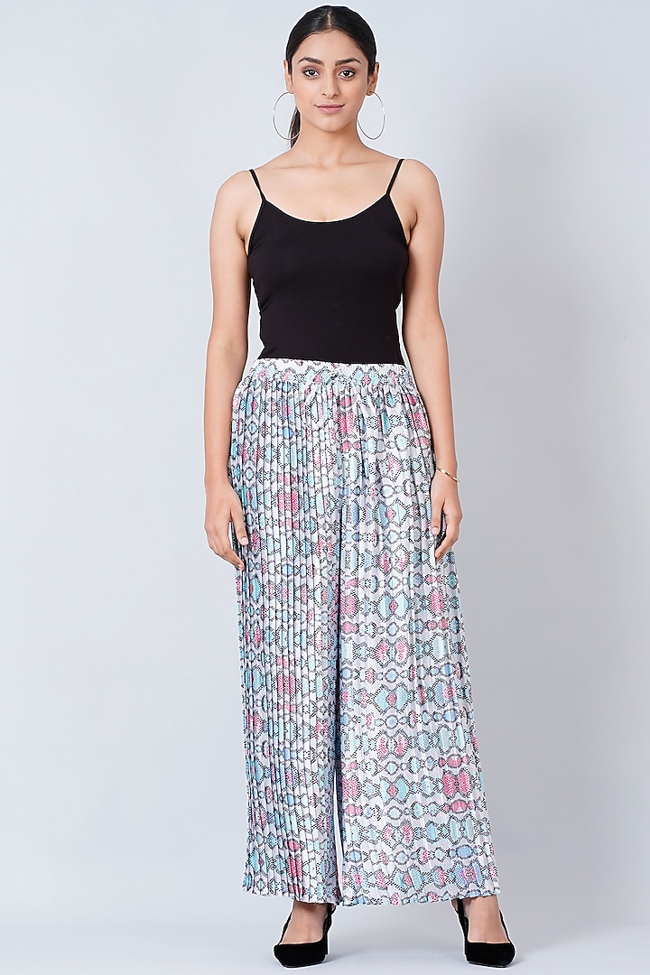 Blue Printed Palazzo Pants With A Stole by First Resort by Ramola Bachchan at Pernia's Pop Up Shop