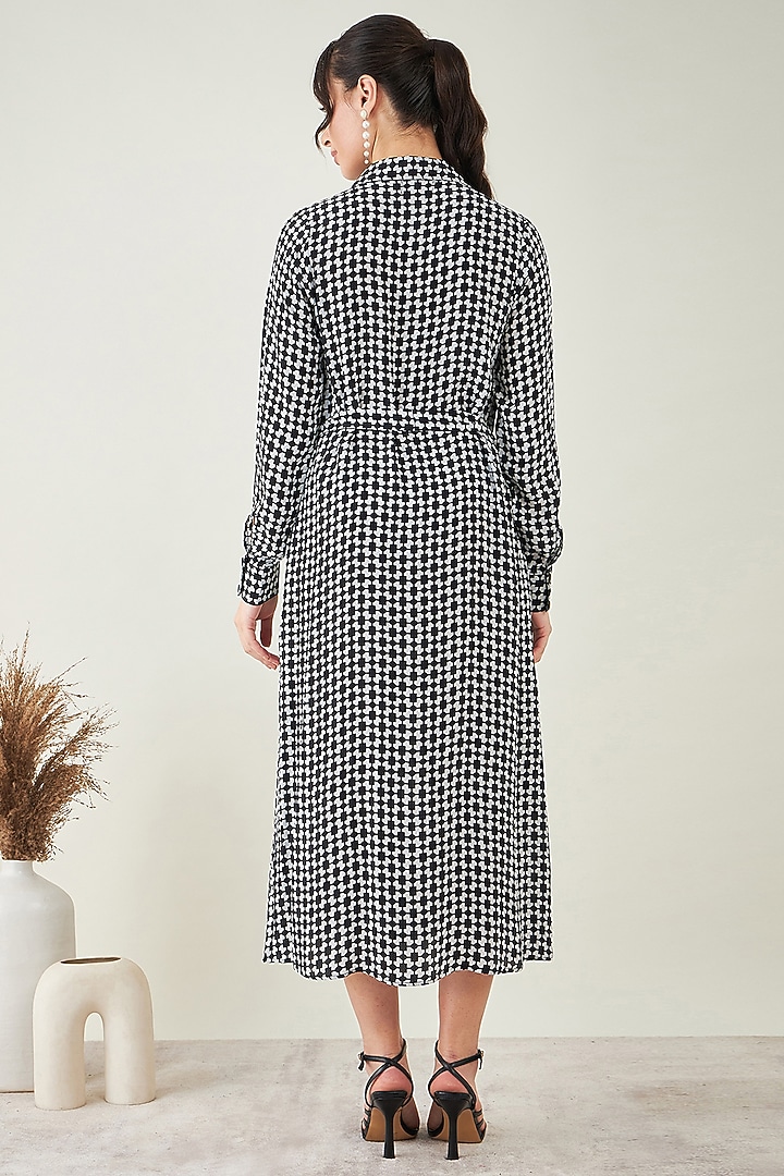 Black & White Viscose Crepe Geometric Printed Summer Shirt Dress by First Resort by Ramola Bachchan at Pernia's Pop Up Shop