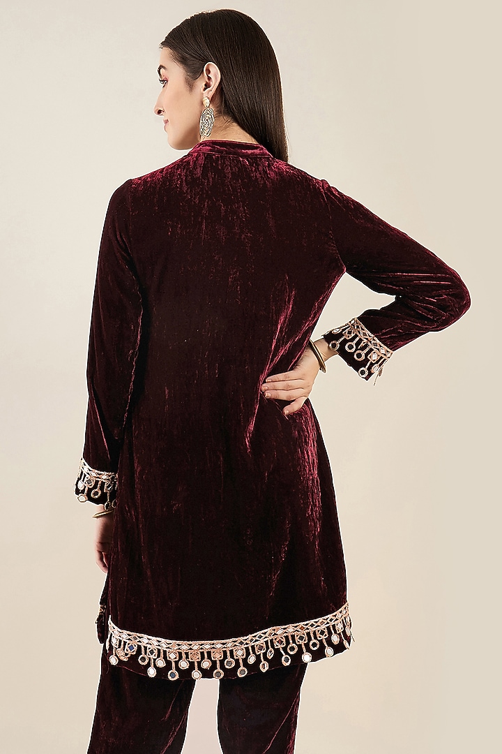 Maroon Silk Velvet Mirror Lace Kurta by First Resort by Ramola Bachchan at Pernia's Pop Up Shop