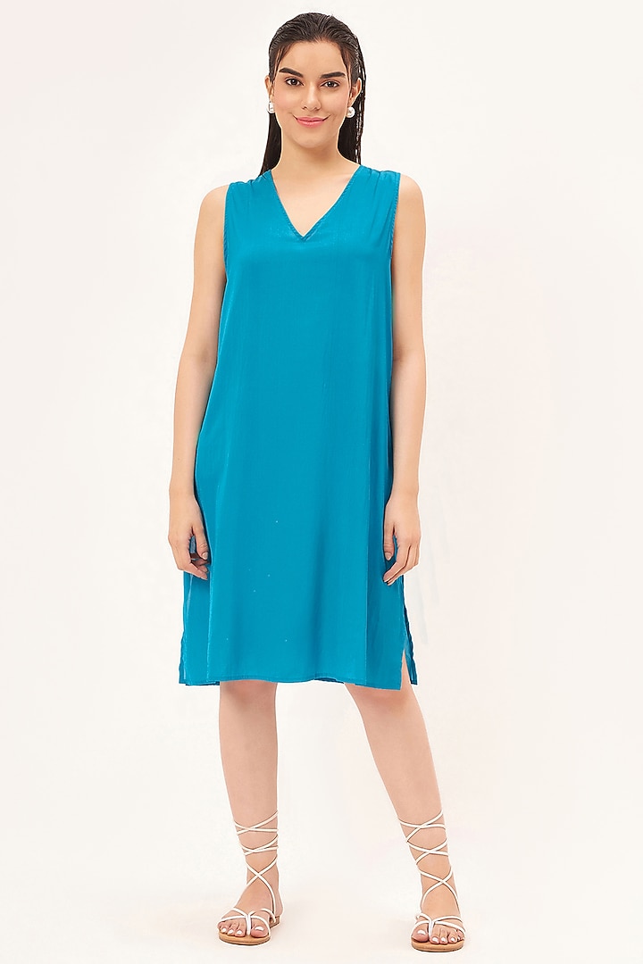 Turquoise Polyester Chiffon Pleated Kaftan Dress by First Resort by Ramola Bachchan at Pernia's Pop Up Shop