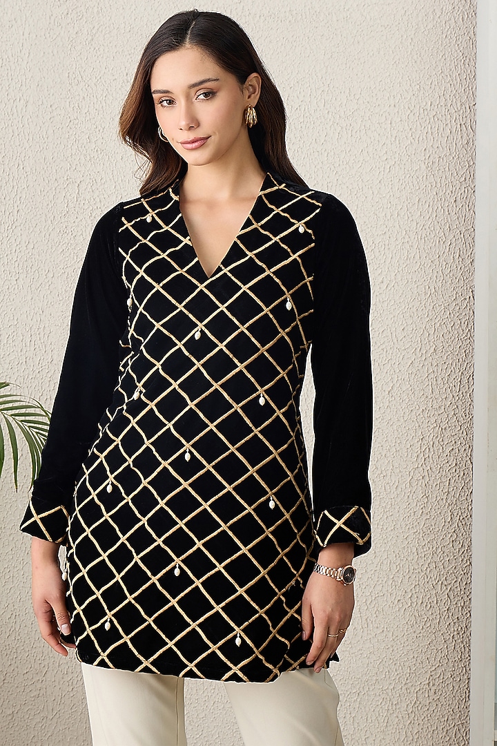 Black Micro Velvet Bead Embellished Kurta by First Resort by Ramola Bachchan at Pernia's Pop Up Shop