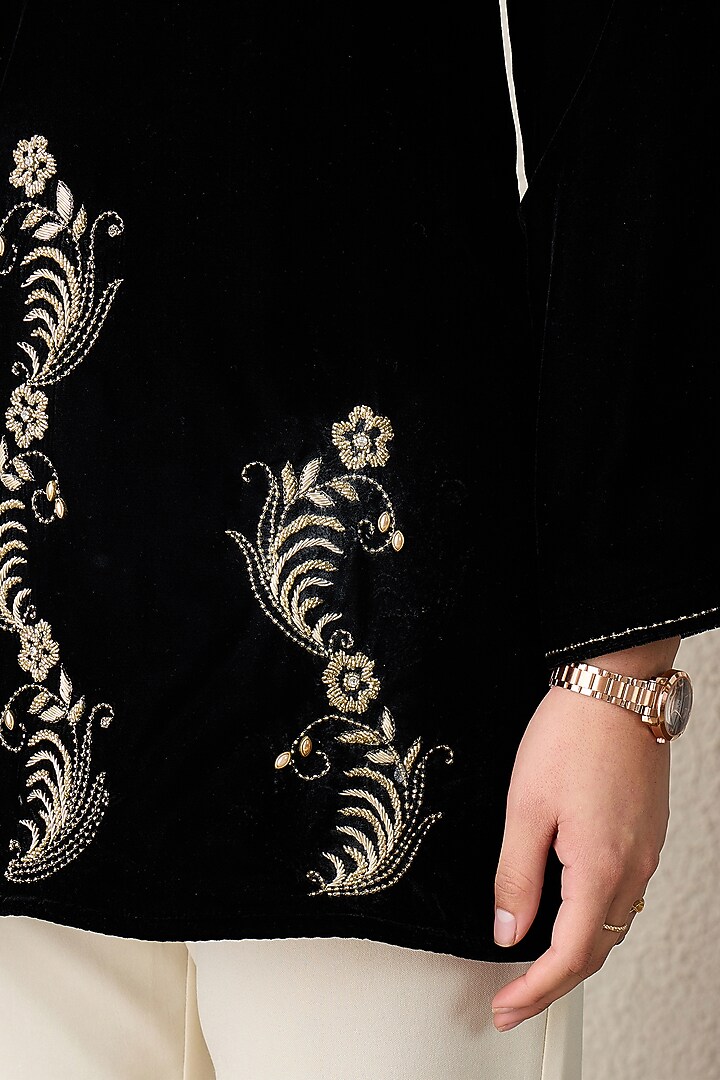 Black Micro Velvet Hand Embroidered Tunic by First Resort by Ramola Bachchan at Pernia's Pop Up Shop