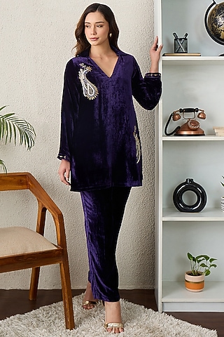 Purple Silk Velvet Hand Embroidered Co-Ord Set by First Resort by Ramola Bachchan