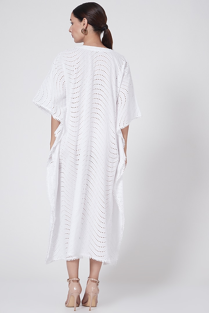 White Eyelet Kaftan With Lace-Up by First Resort by Ramola Bachchan at Pernia's Pop Up Shop