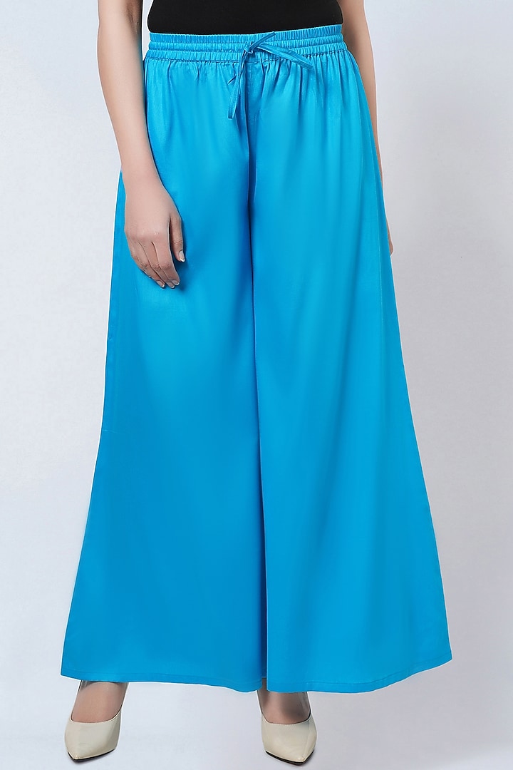 Sky Blue Cotton Satin Co-Ord Set by First Resort by Ramola Bachchan at Pernia's Pop Up Shop