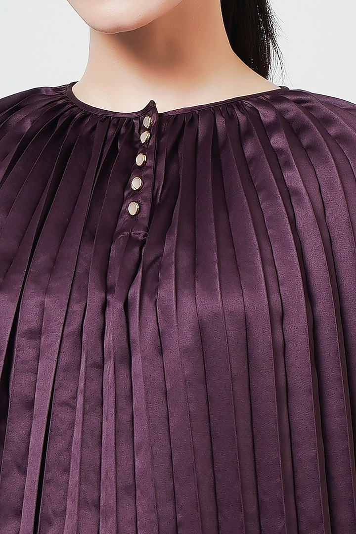Purple Polyester Satin Kaftan Set by First Resort by Ramola Bachchan at Pernia's Pop Up Shop