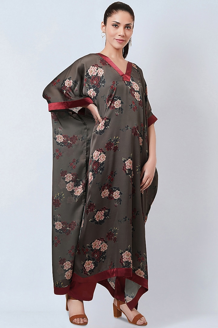 Olive Green Satin Georgette Printed Kaftan Set by First Resort by Ramola Bachchan at Pernia's Pop Up Shop