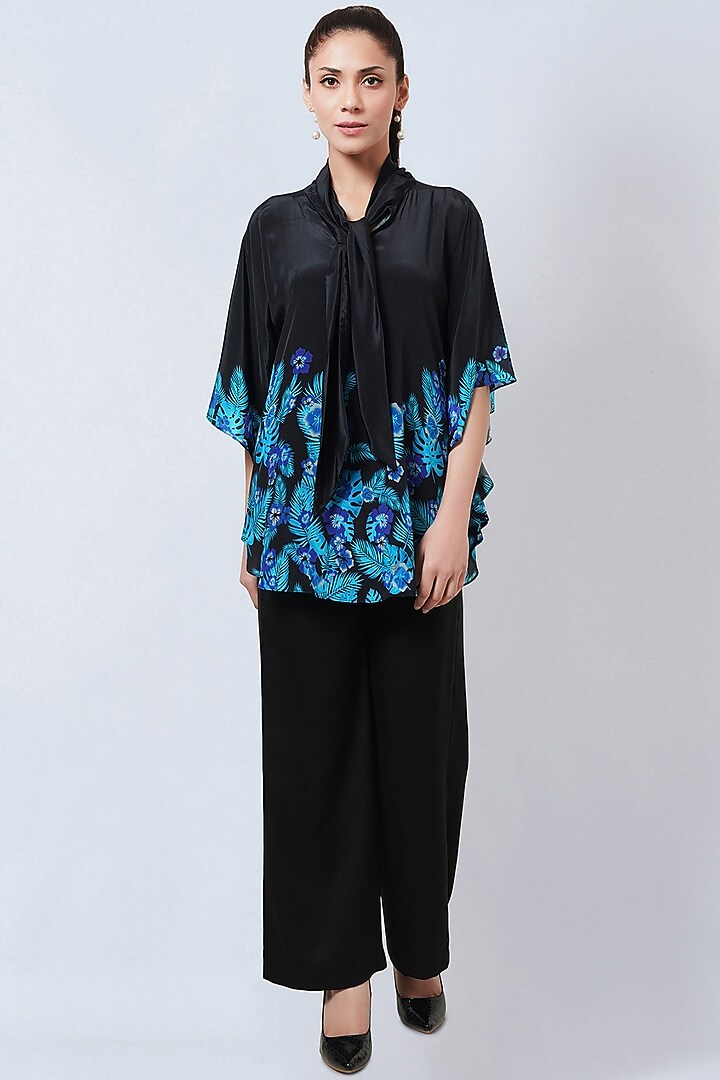 Black & Blue Viscose Crepe Floral Printed Pant Set by First Resort by Ramola Bachchan at Pernia's Pop Up Shop