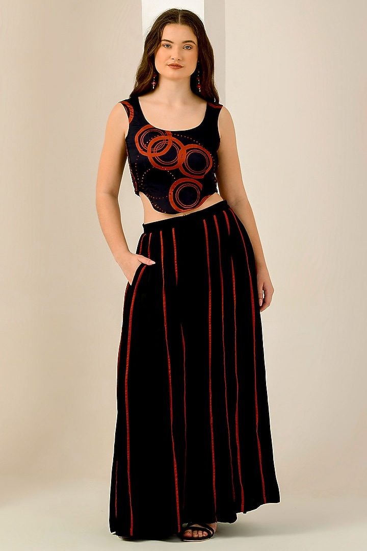 Black & Red Linen Satin Palazzo Pant Set by First Resort by Ramola Bachchan at Pernia's Pop Up Shop