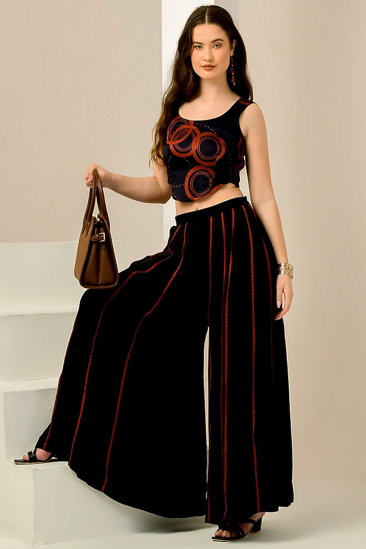 Black & Red Linen Satin Palazzo Pant Set by First Resort by Ramola Bachchan at Pernia's Pop Up Shop