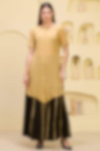 Golden Cotton Satin & Linen Satin Hand Embroidered Asymmetric Kurta Set by First Resort by Ramola Bachchan at Pernia's Pop Up Shop