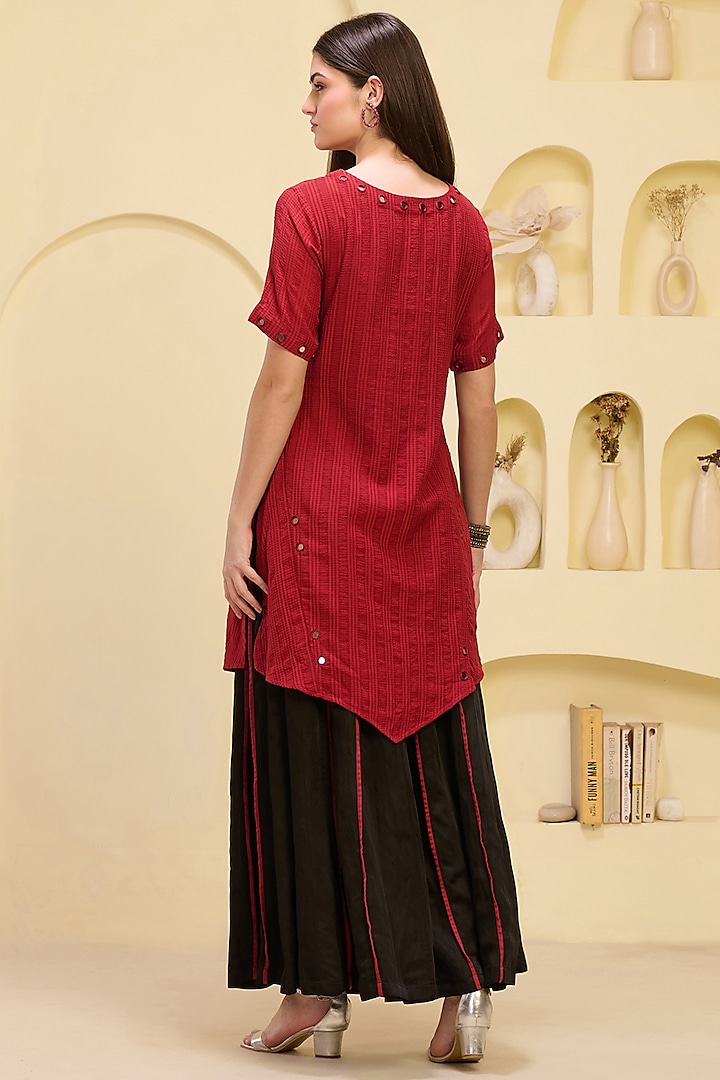 Red Cotton Satin & Linen Satin Hand Embroidered Asymmetric Kurta Set by First Resort by Ramola Bachchan at Pernia's Pop Up Shop