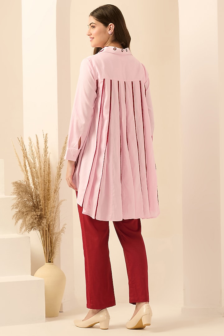 Red Cotton Satin & Banana Crepe Pant Set by First Resort by Ramola Bachchan at Pernia's Pop Up Shop