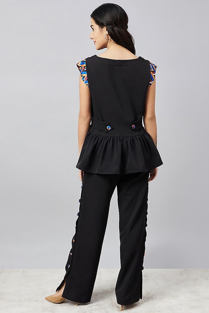 Black Banana Crepe & Polyester Satin Printed Co-Ord Set by First Resort by Ramola Bachchan at Pernia's Pop Up Shop