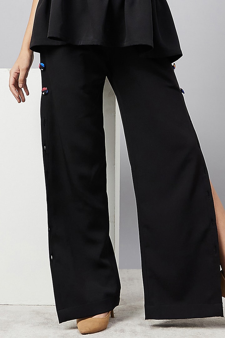 Black Banana Crepe & Polyester Satin Printed Co-Ord Set by First Resort by Ramola Bachchan at Pernia's Pop Up Shop