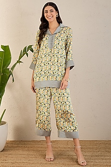 product-color-Yellow
