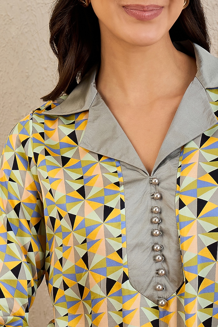 Pale Grey & Lemon Bemberg Modal Satin Geometric Printed Co-Ord Set by First Resort by Ramola Bachchan at Pernia's Pop Up Shop