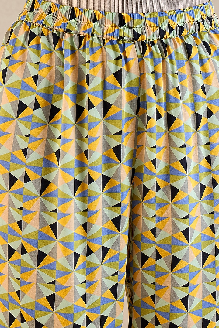 Primrose Yellow Bemberg Modal Satin Geometric Printed Co-Ord Set by First Resort by Ramola Bachchan at Pernia's Pop Up Shop