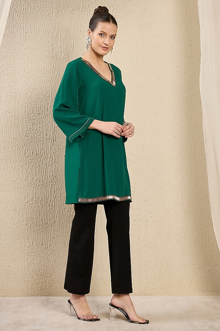 Emerald Green Polyester Crepe Cutdana Hand Embroidered Kaftan Top by First Resort by Ramola Bachchan at Pernia's Pop Up Shop