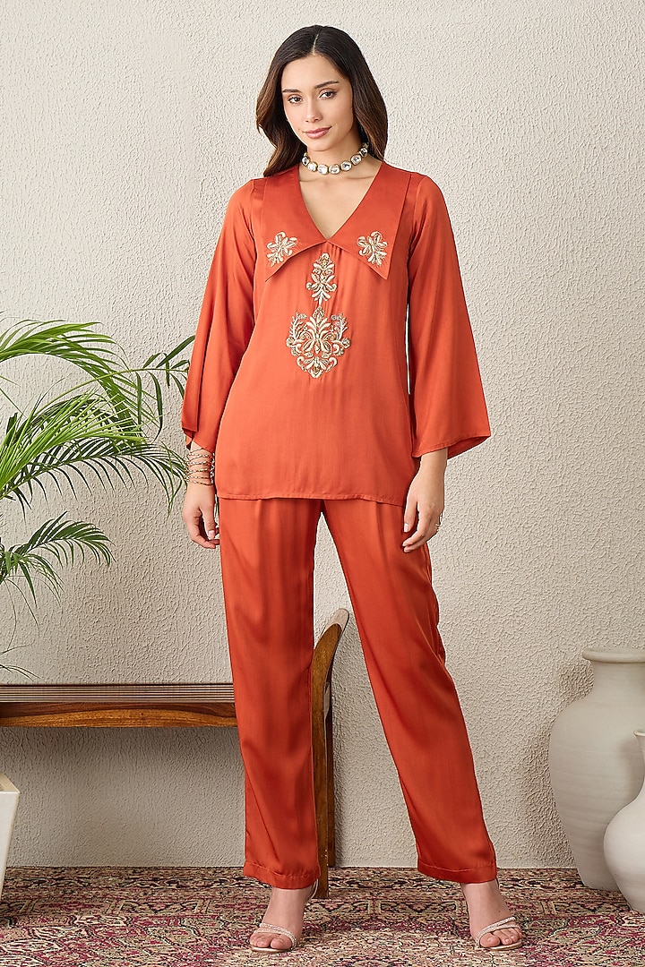 Orange Cotton Silk Floral Embroidered Tunic Set by First Resort by Ramola Bachchan at Pernia's Pop Up Shop