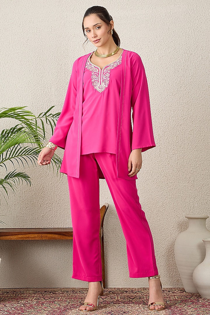 Pink Polyester Crepe Floral Embroidered Tunic Set by First Resort by Ramola Bachchan at Pernia's Pop Up Shop