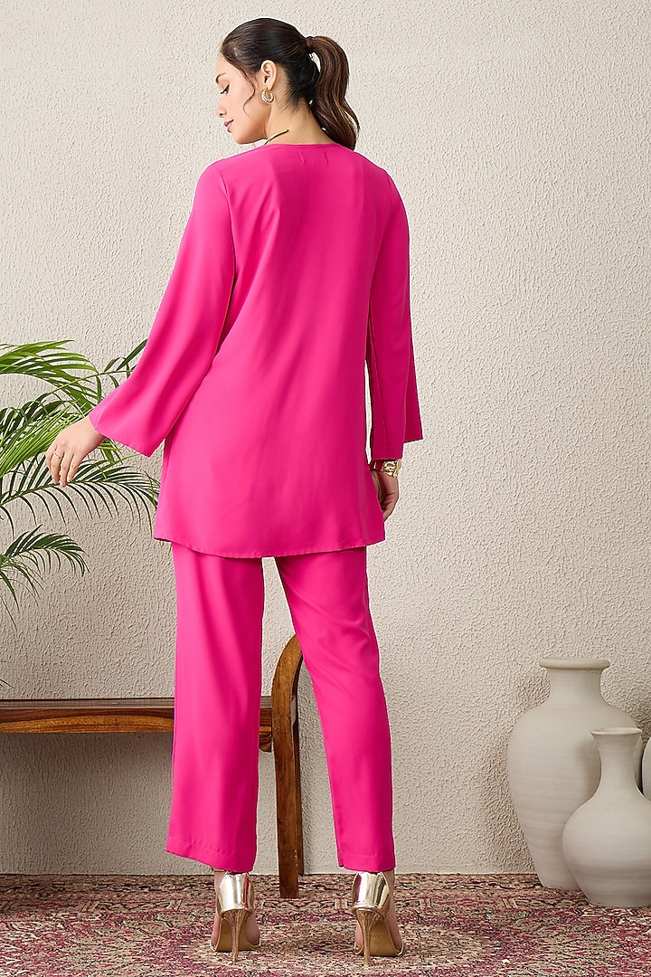Pink Polyester Crepe Floral Embroidered Tunic Set by First Resort by Ramola Bachchan at Pernia's Pop Up Shop
