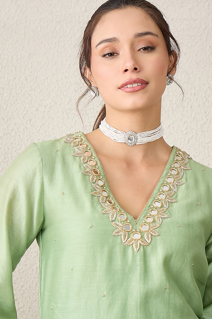 Mint Green Chanderi Hand Embroidered Kurta Set by First Resort by Ramola Bachchan at Pernia's Pop Up Shop