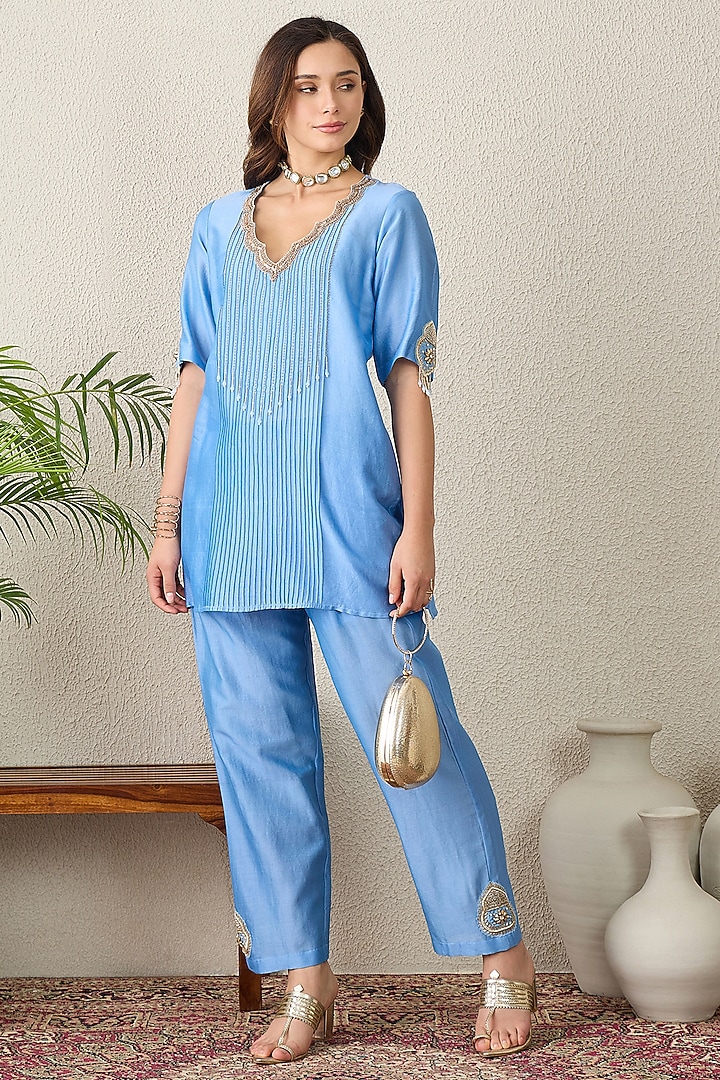 Sky Blue Chanderi Bead Embroidered Kurta Set by First Resort by Ramola Bachchan at Pernia's Pop Up Shop