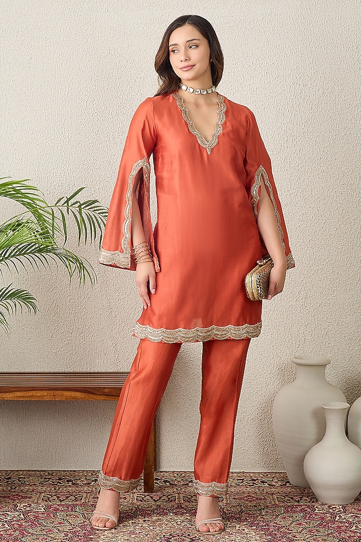 Orange Chanderi Mirror Embroidered Kurta Set by First Resort by Ramola Bachchan at Pernia's Pop Up Shop