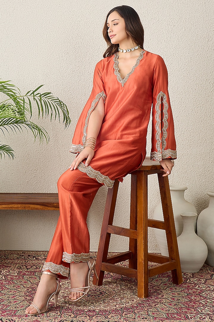 Orange Chanderi Mirror Embroidered Kurta Set by First Resort by Ramola Bachchan at Pernia's Pop Up Shop