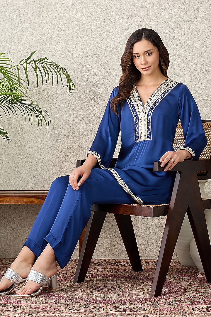Navy Blue Bamberg Modal Satin Hand Embroidered Kurta Set by First Resort by Ramola Bachchan at Pernia's Pop Up Shop