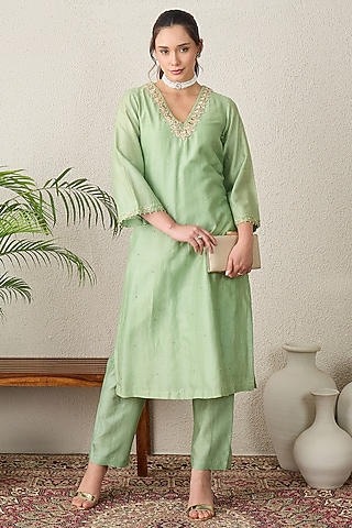 Mint Green Chanderi Mirror Embroidered Kurta by First Resort by Ramola Bachchan