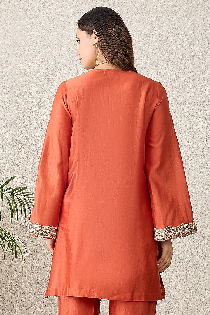Orange Chanderi Gold Embroidered Kurta by First Resort by Ramola Bachchan at Pernia's Pop Up Shop