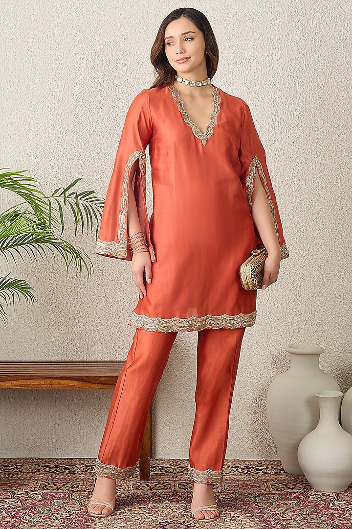 Orange Chanderi Gold Embroidered Kurta by First Resort by Ramola Bachchan at Pernia's Pop Up Shop