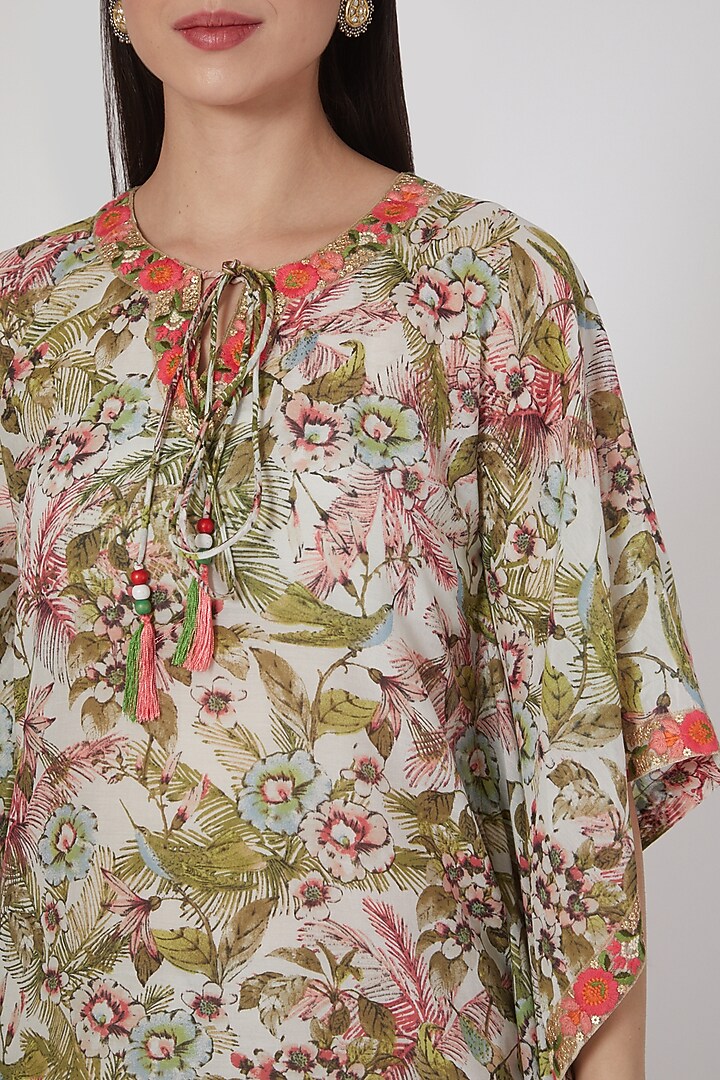 Mehendi Green & White Printed Kaftan by First Resort by Ramola Bachchan at Pernia's Pop Up Shop