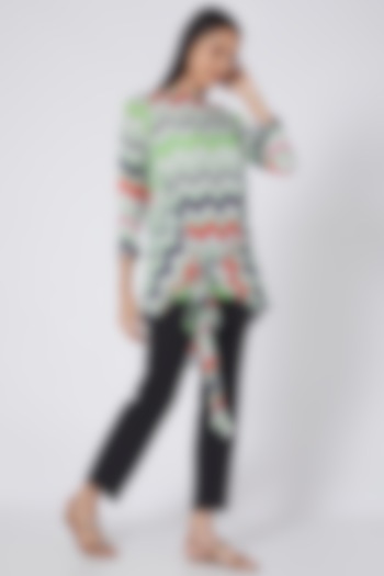 Orange & Green Printed Kaftan Top by First Resort by Ramola Bachchan at Pernia's Pop Up Shop