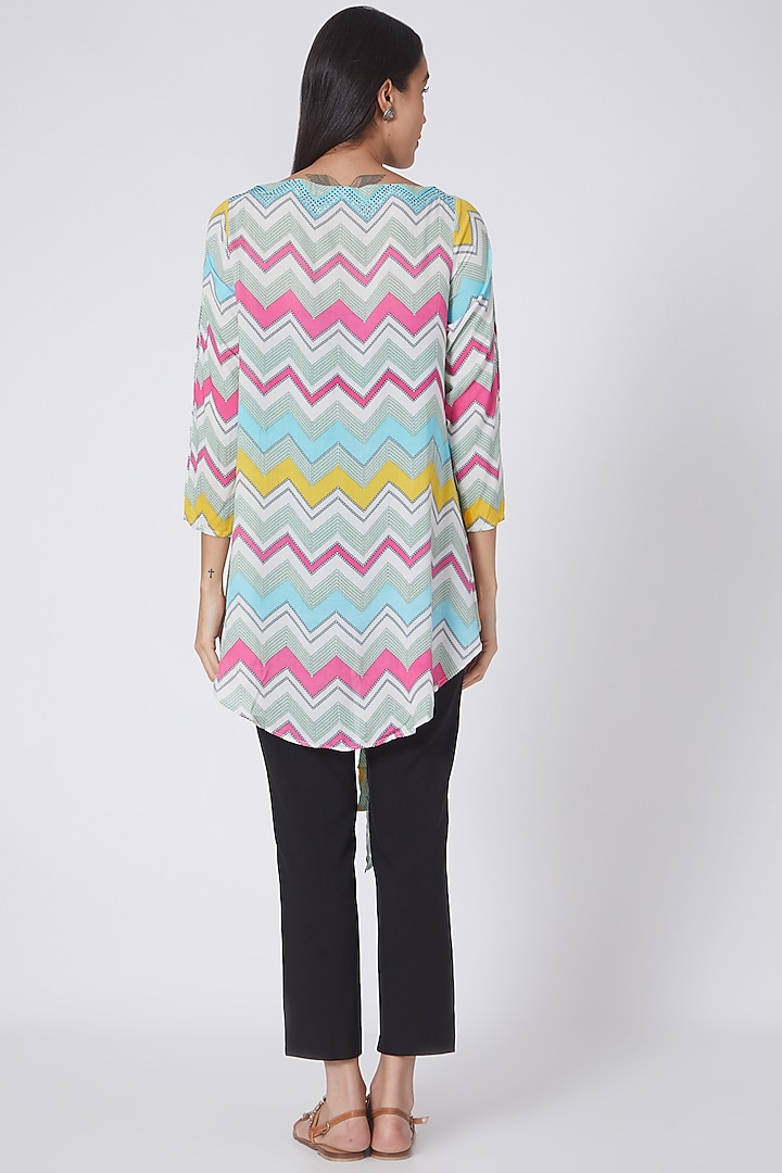 Blue & Pink Printed Kaftan Top by First Resort by Ramola Bachchan at Pernia's Pop Up Shop