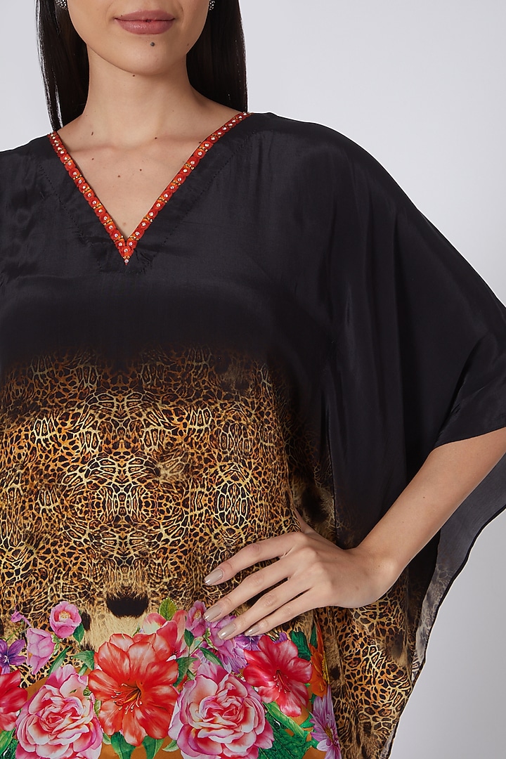Black & Orange Printed Tunic Kaftan by First Resort by Ramola Bachchan at Pernia's Pop Up Shop