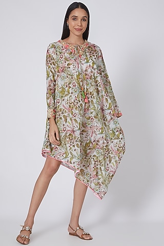 Mehendi Green & White Floral Printed Kaftan by First Resort by Ramola Bachchan