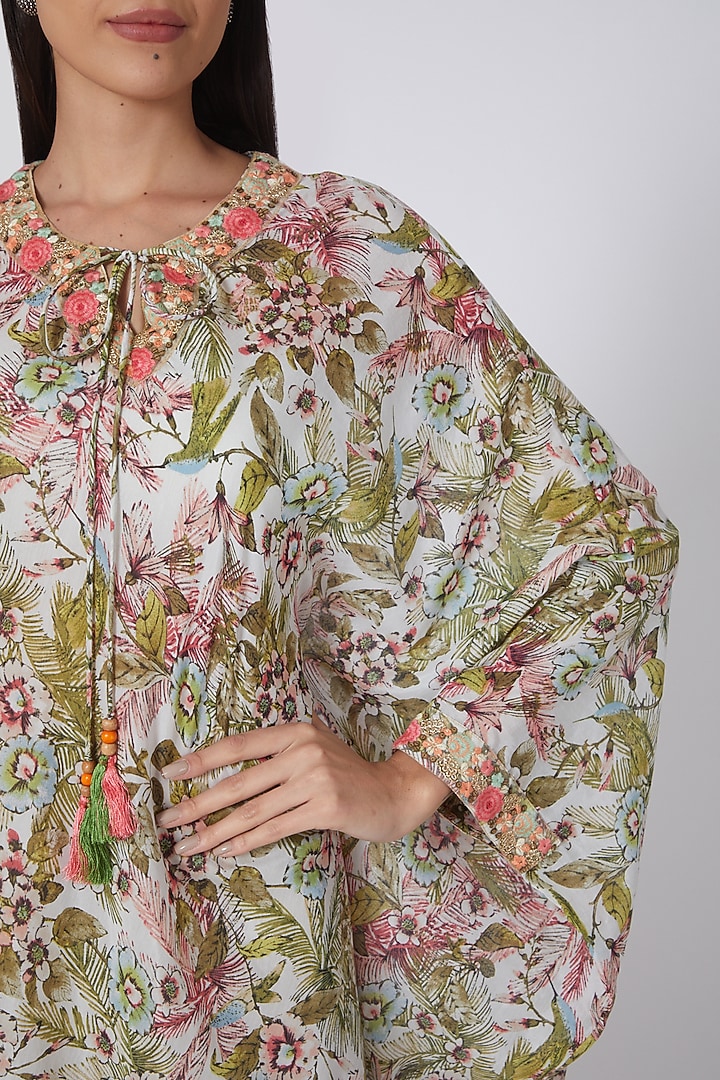 Mehendi Green & White Floral Printed Kaftan by First Resort by Ramola Bachchan at Pernia's Pop Up Shop