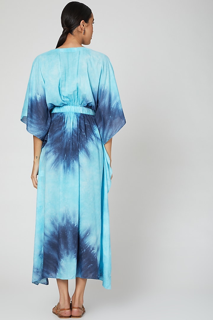 Sky Blue Tie & Dye Kaftan by First Resort by Ramola Bachchan at Pernia's Pop Up Shop