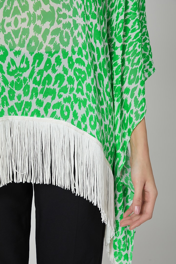 Emarald Green Animal Printed Kaftan by First Resort by Ramola Bachchan at Pernia's Pop Up Shop