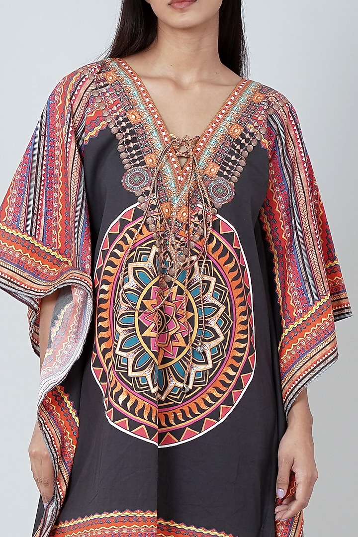 Black & Red Tribal Printed Kaftan Top by First Resort by Ramola Bachchan at Pernia's Pop Up Shop
