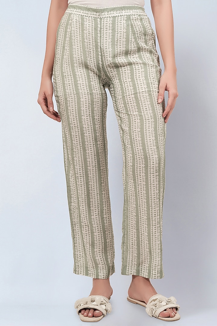 Sage Green Soft Mulmul Printed Co-Ord Set by First Resort by Ramola Bachchan at Pernia's Pop Up Shop