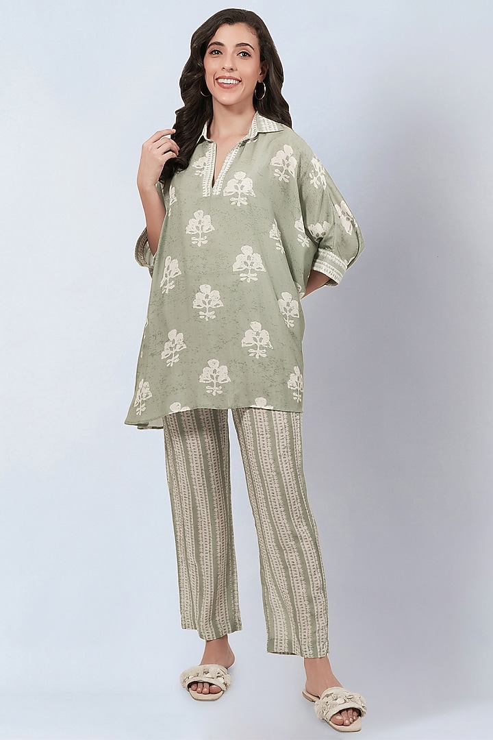 Sage Green Soft Mulmul Printed Co-Ord Set by First Resort by Ramola Bachchan at Pernia's Pop Up Shop