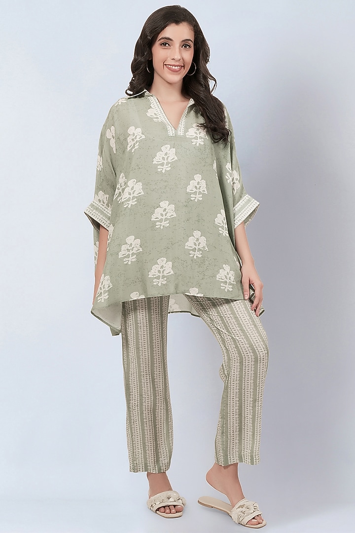 Sage Green Soft Mulmul Printed Co-Ord Set by First Resort by Ramola Bachchan at Pernia's Pop Up Shop